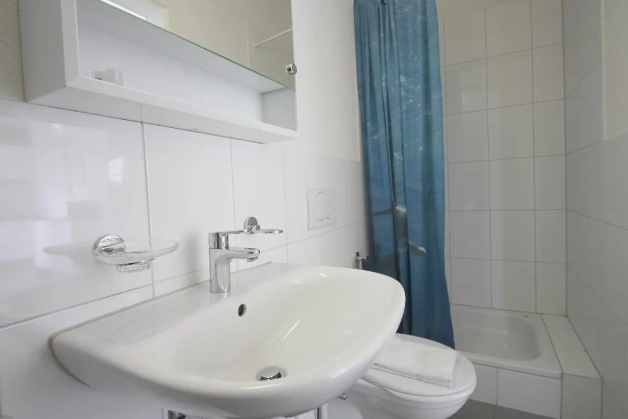 Swiss Star North End - Contactless Self Check-In Apartment Zurich