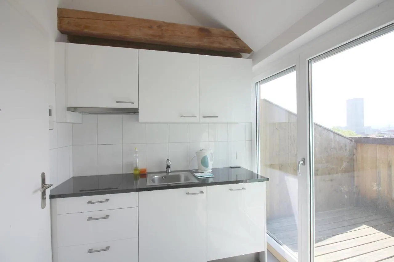Swiss Star North End - Contactless Self Check-In Apartment Zurich