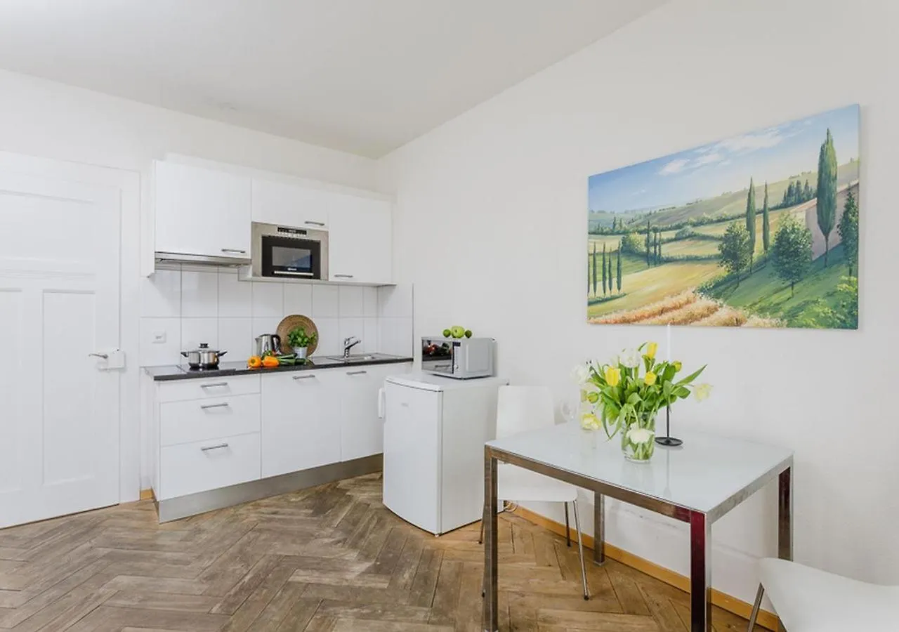 Swiss Star North End - Contactless Self Check-In Apartment Zurich